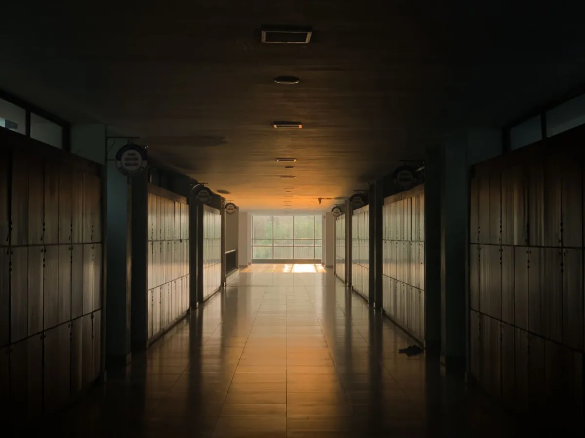 Daylit corridor at Beacon School for the Blind
